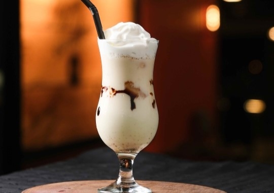 MUZLU MİLKSHAKE